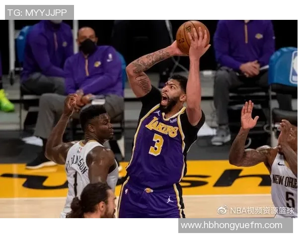 库里与英格拉姆的巅峰对决谁能在赛场上笑到最后 库里与英格拉姆的巅峰对决谁能在赛场上笑到最后